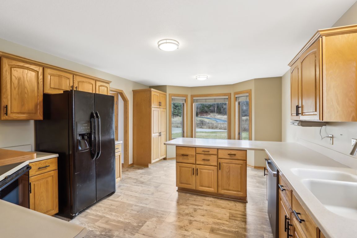 W2744 La Follette Rd-28032025-018.jpg
