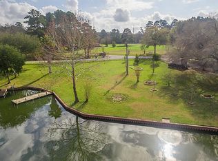 9220 Lake Conroe Dr, Conroe, TX 77304