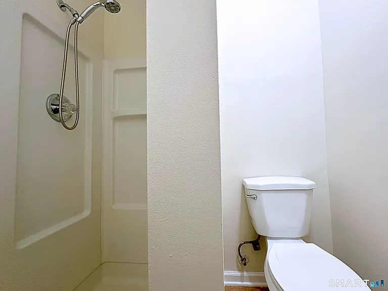 28 Sexton St #3N — Photo 11
