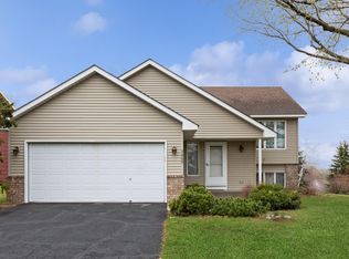 9060 Jergen Ave S, Cottage Grove, MN 55016