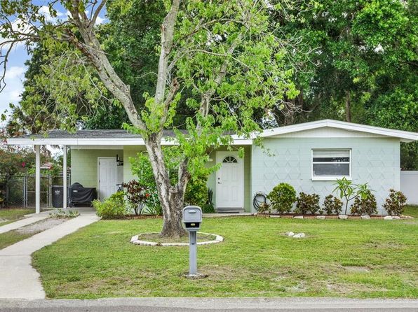 6217 N Manhattan Ave