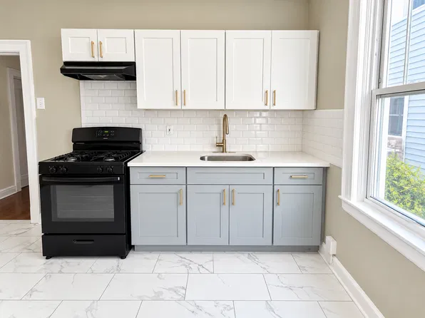 66 Willoughby St #1R, Newark, NJ 07112