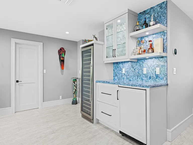 2754 NE 31st Ct — Photo 12