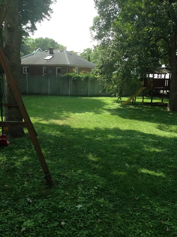 Winfield St, Norwalk — Photo 1