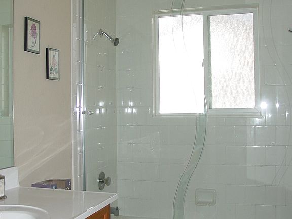 full bath on main floor