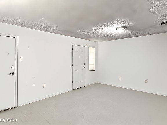 4th image of 1537 Coral Cut Off