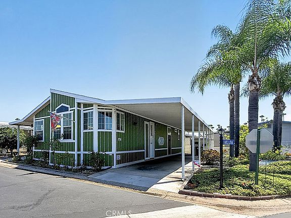 3rd image of 24921 Muirlands Blvd Space 276