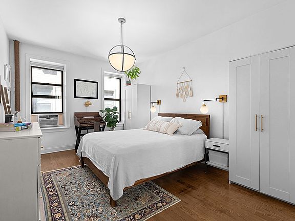 3rd image of 175 Eastern Pkwy APT 5N