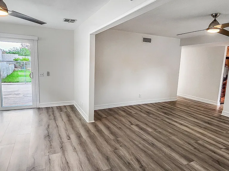 8547 Drayer Ln — Photo 16