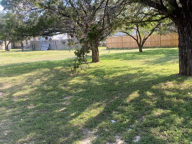 3506 Tomahawk Dr — Photo 3