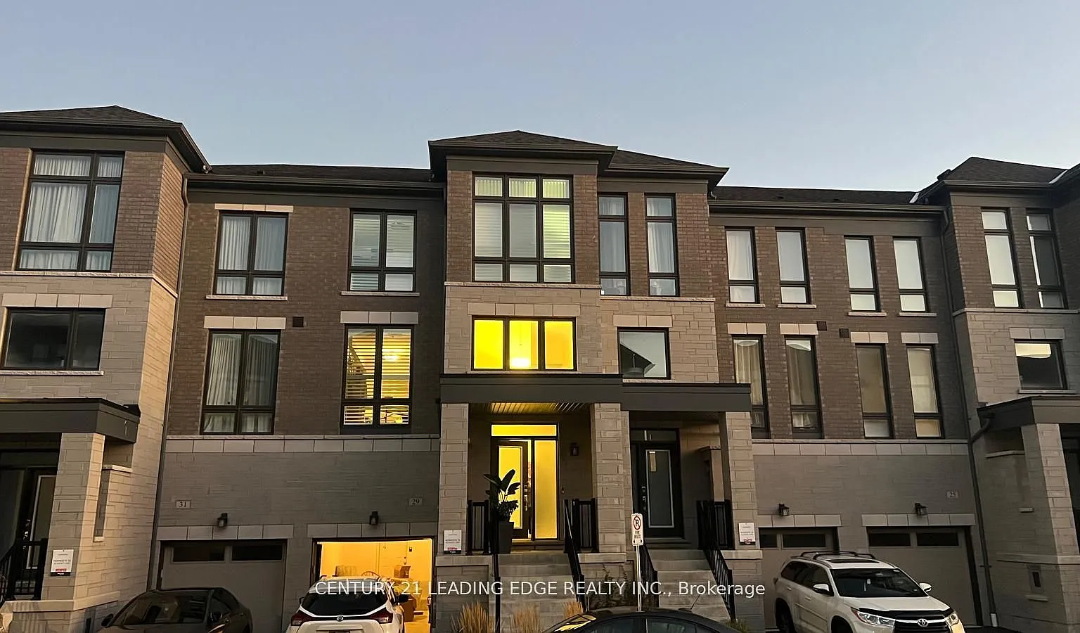 4 bed, $3,400 — Photo 2