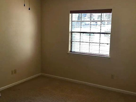 4th image of 1520 Belmont Trce