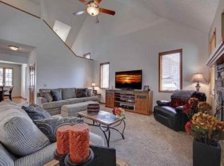 5717 Oregon Ct, Minneapolis, MN 55428