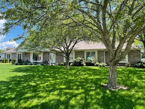 2804 Theobald St, Shelbyville, IN 46176