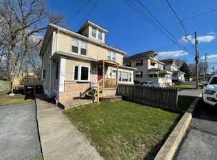 1933 Pleasantview Ave, Upper Chichester, PA 19061