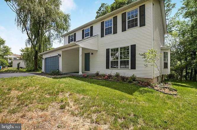 Valley View Dr — Photo 3