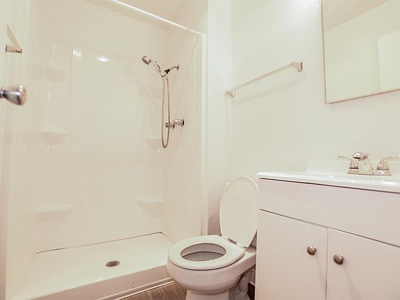 5th image of 6520 Beadnell Way APT 1P