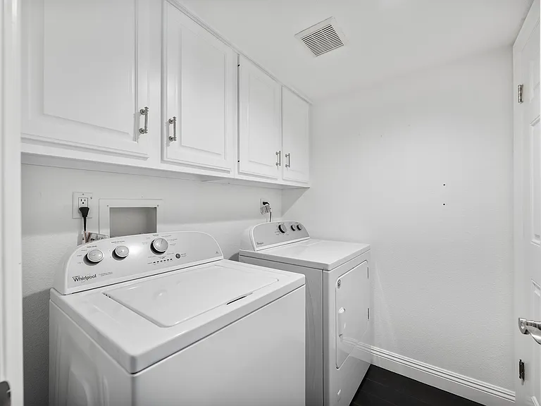 4670 Pine Valley Pl — Photo 31