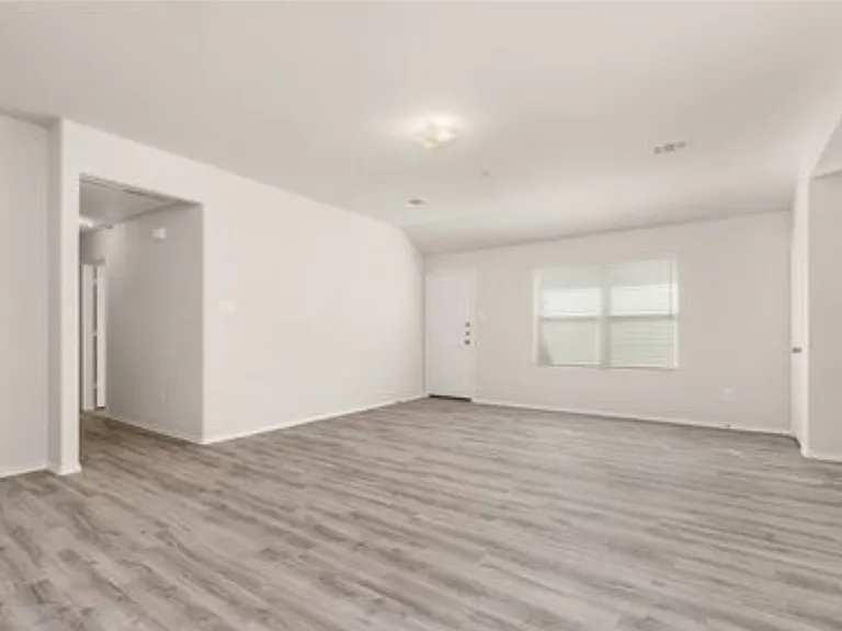 2128 Mossy Creek Ct — Photo 2