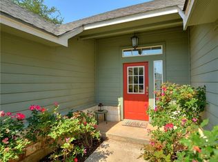 137 Park Ln, San Marcos, TX 78666