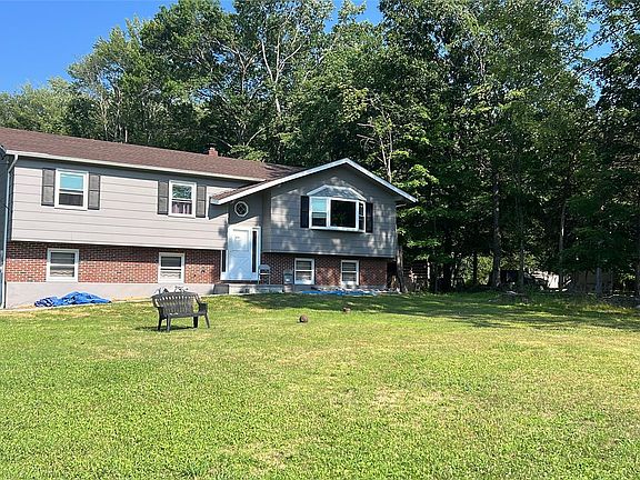 2nd image of 158 Sycamore Drive