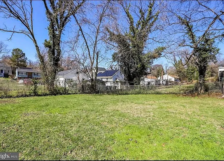 731 Opus Ave — Photo 35