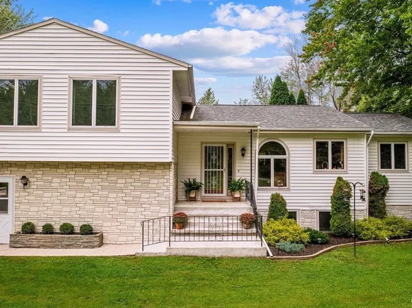 9383 Fox Rd, Bridgeport, NY 13030