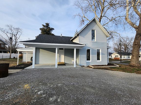 3rd image of 309 N Main St