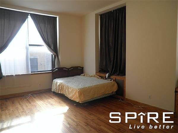 1st image of 38 W 74th St APT 2C