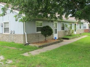 10500 E Winner Rd APT B, Independence, MO 64052