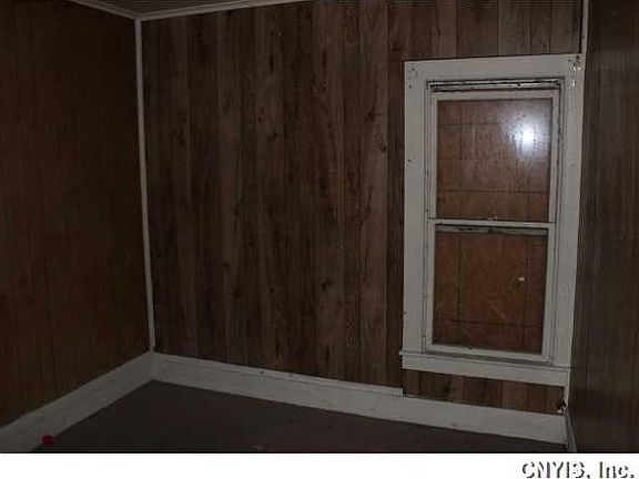 4th image of 521-23 W Colvin St W