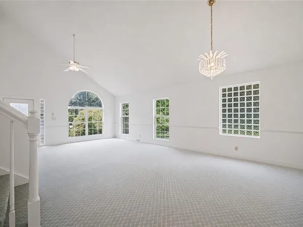 2321 Princess Anne Rd, Virginia Beach, VA 23456
