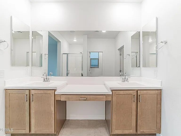 15085 W Desert Bloom St — Photo 19