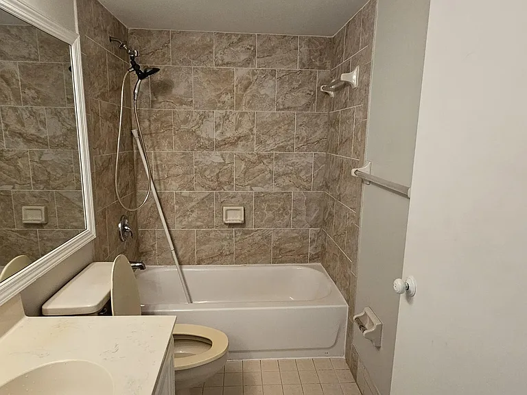 2245 SW 22nd Ave #1020 — Photo 20