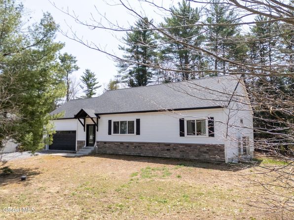 23 Locust Ridge Drive, Corinth, NY 12822