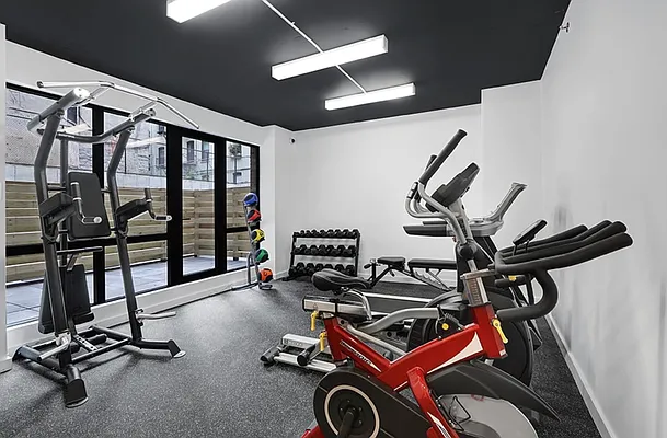 Rented by REZI | media 11