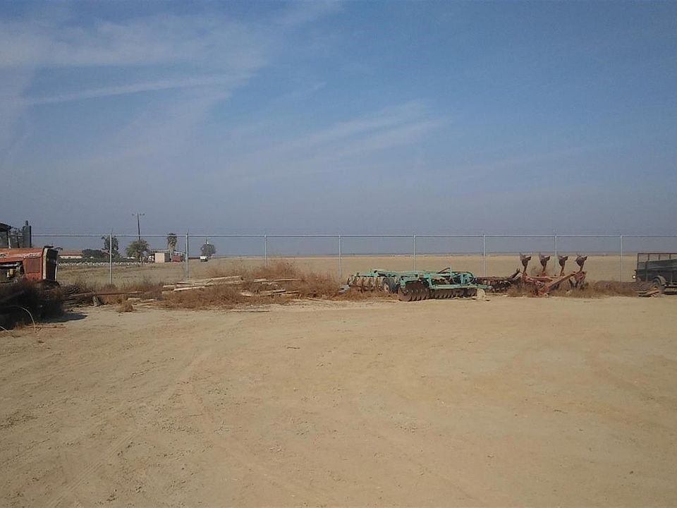 2nd image of 27564 7th Standard Rd
