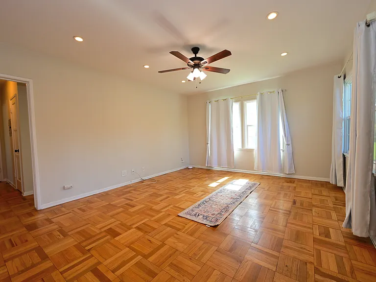 fully upgraded and bright w/ parquet hardwood flooring + mini split hvac + in-unit laundry