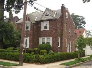 129 President St, Lynbrook, NY 11563