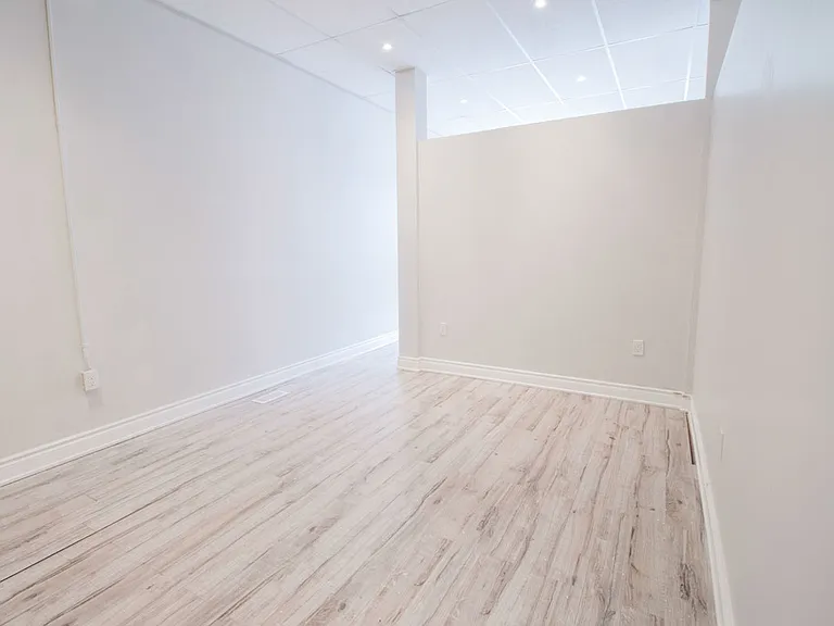 595 King St #3 — Photo 9
