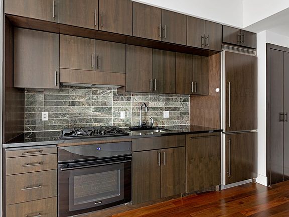 4th image of 150 Myrtle Ave APT 1102