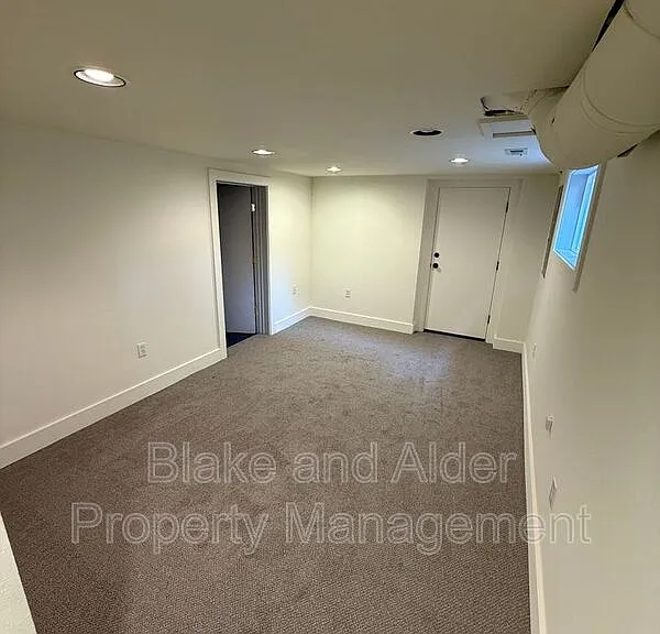 7824 SE 11th Ave — Photo 30