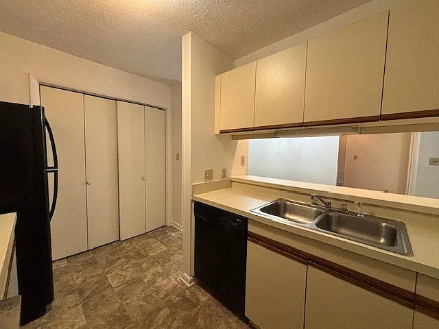 671 Bartons Landing Pl #8 — Photo 6