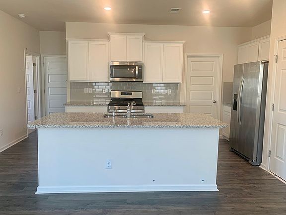 2nd image of 4024 Sorensten Drive