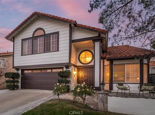 29033 Shadow Valley Ln, Saugus, CA 91390