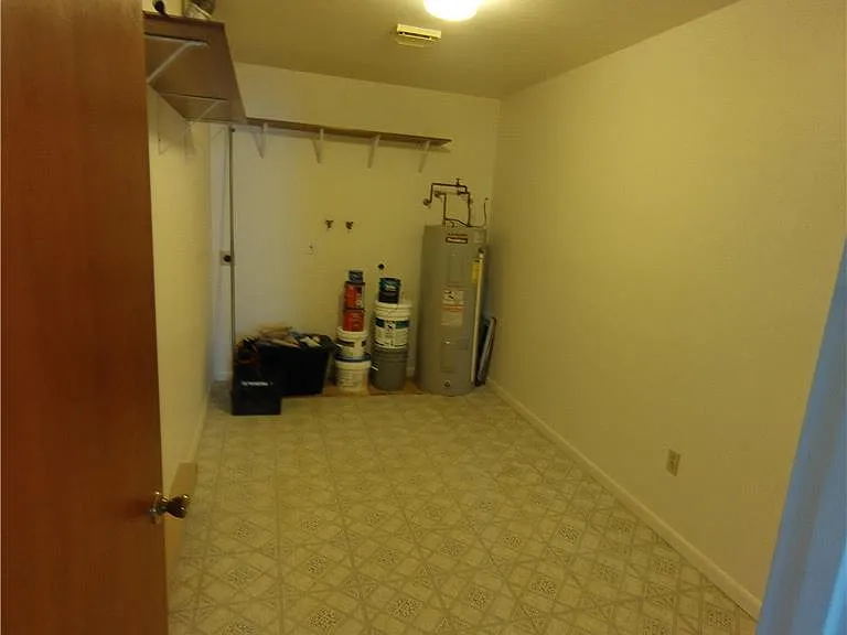 235 N Nice St #4 — Photo 3