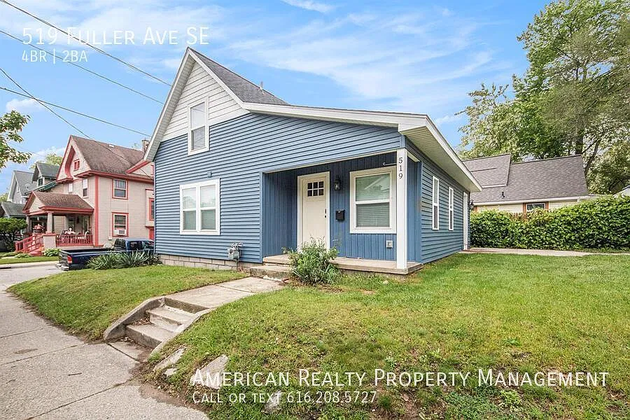 4 bed, 1508 sqft, $2,400 — Photo 1