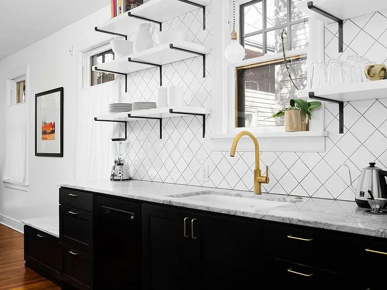 3812 Duval St — Photo 11