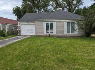 166 Tealwood Rd, Montgomery, IL 60538