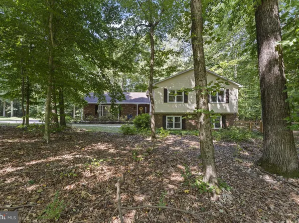 13510 Pleasant Colony Dr, Manassas, VA 20112